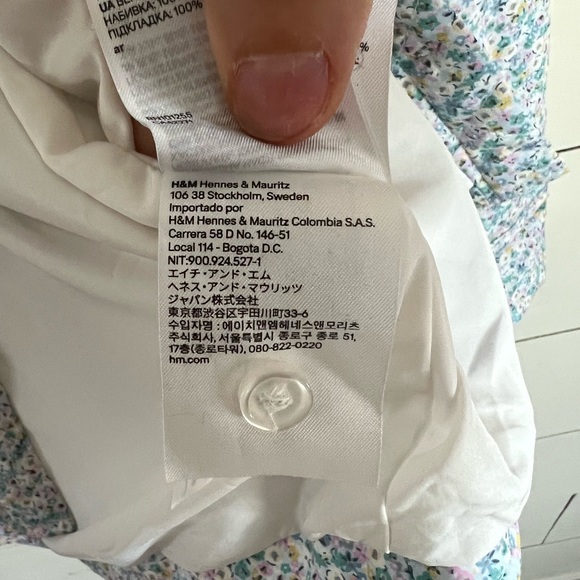 H&M Floral Frill-Trim-Collar Quilted Shacket - Picture 14 of 14